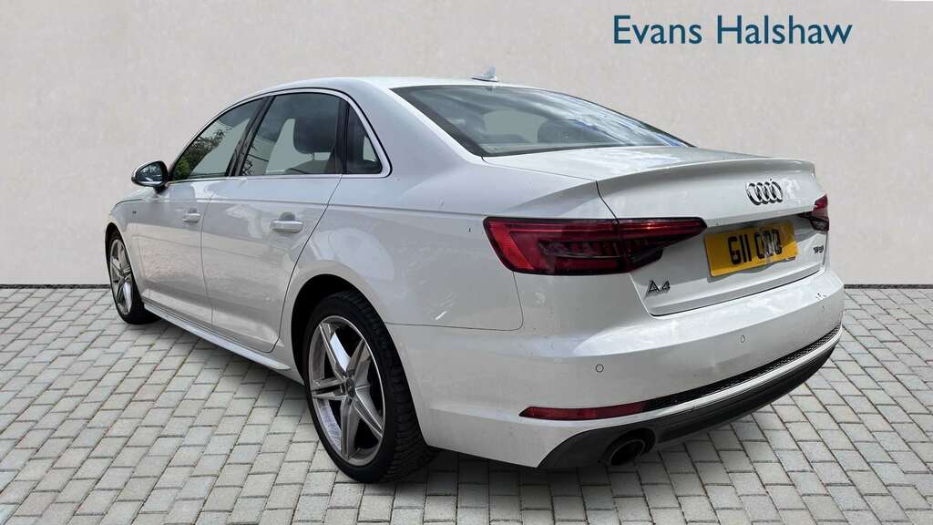 Audi A4 2.0T Fsi S Line 2015 White #2
