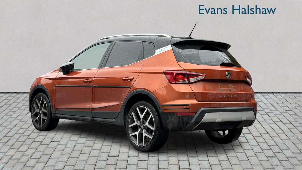 Seat Arona 1.6 Tdi Xcellence Lux Ez Dsg 2019 Orange #2