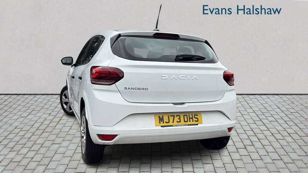 Dacia Sandero 1.0 Tce Essential 2023 White #2