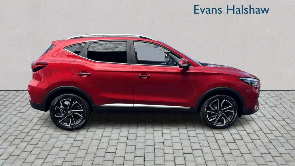 MG ZS 1.5 Vti-tech Exclusive 2023 Red #4