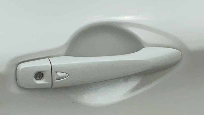 Nissan Qashqai 1.3 Dig-t 160 N-connecta Glass Roof Pack Silver #24