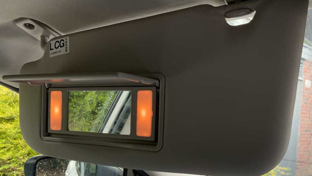 Nissan Qashqai 1.3 Dig-t 160 N-connecta Glass Roof Pack Silver #19
