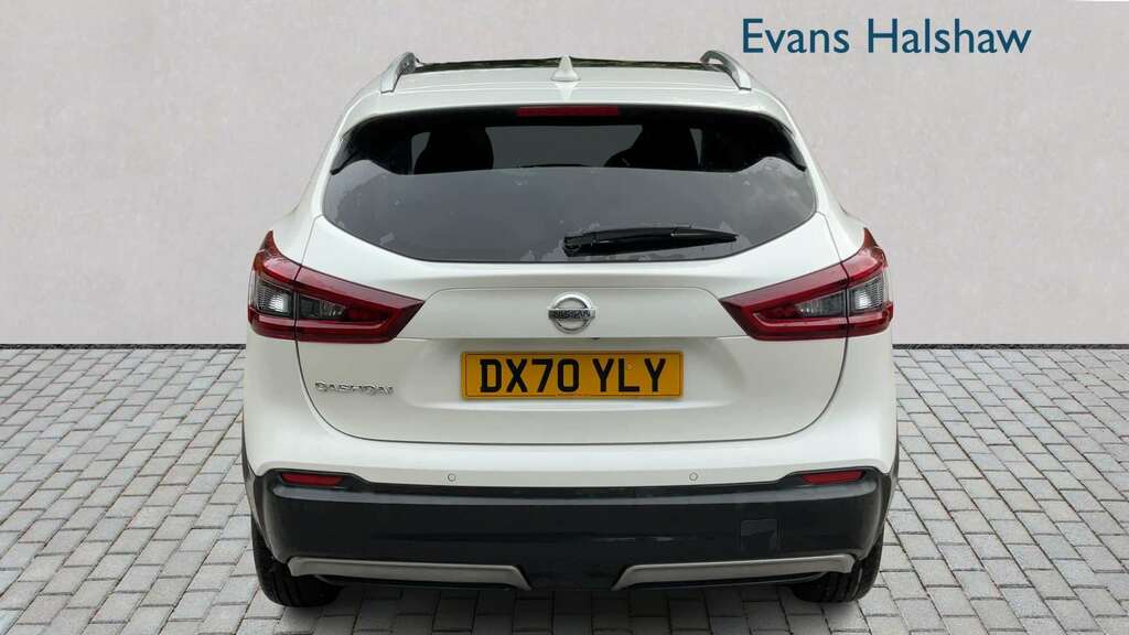 Nissan Qashqai 1.3 Dig-t N-connecta 2020 White #5