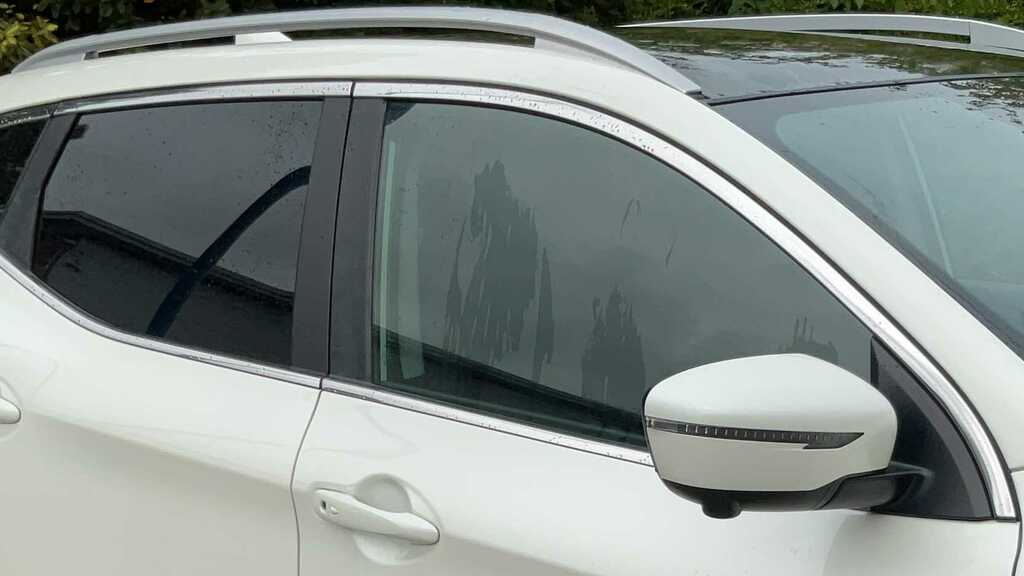 Nissan Qashqai 1.3 Dig-t 160 N-connecta Glass Roof Pack Silver #23