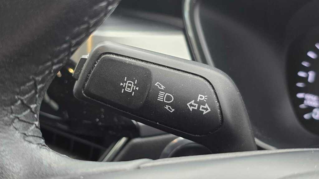 Ford Kuga 1.5 Ecoblue St-line Grey #4