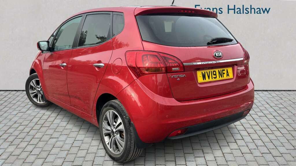 Kia Venga 1.6 4 6 2019 Red #2