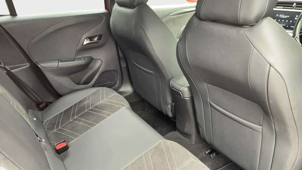 Vauxhall Corsa Design White #12