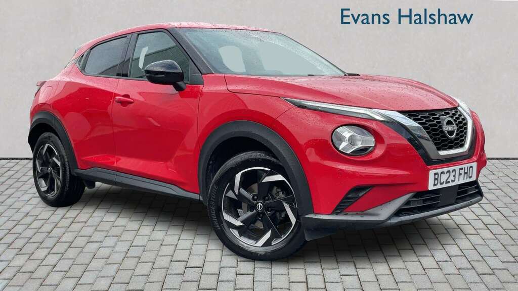 Nissan Juke 1.0 Dig-t 114 N-connecta Black #1