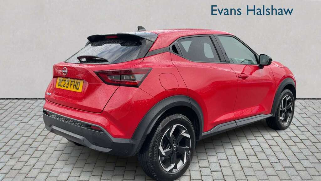 Nissan Juke 1.0 Dig-t 114 N-connecta Black #2