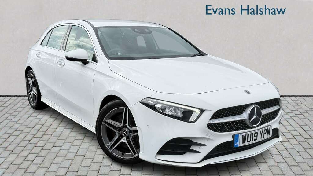Mercedes-Benz A Class A250 Amg Line Premium 2019 White