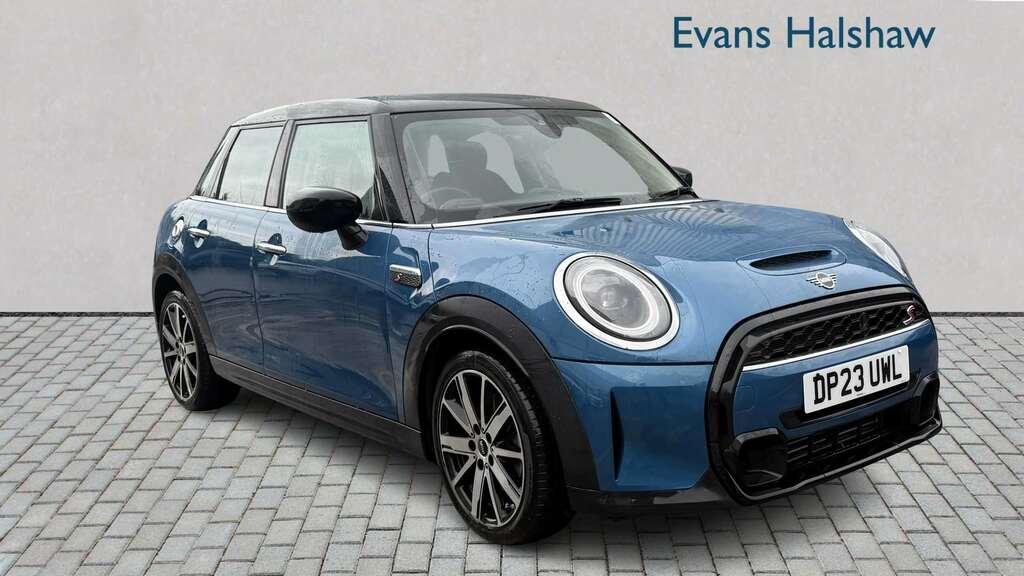 Mini Hatch Mini Cooper S Cooper S Level 2 Silver #1