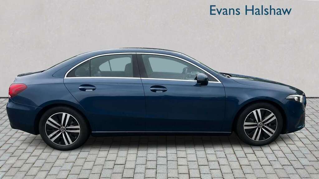 Mercedes-Benz A Class A200 Amg Line #2