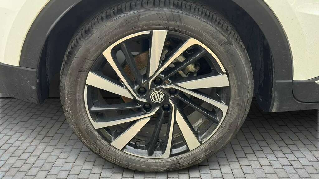 MG ZS Trophy Silver #7