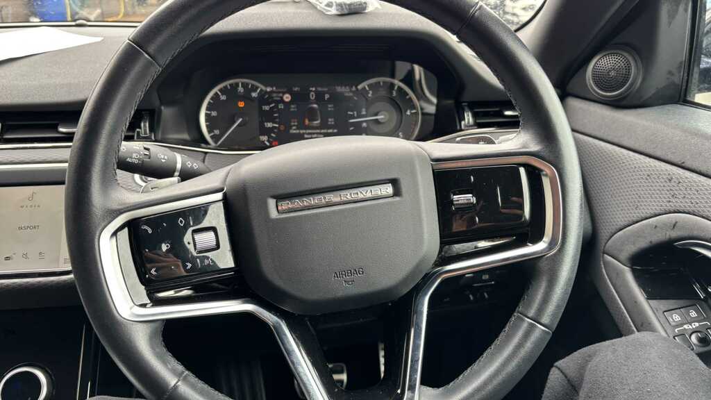 Land Rover Range Rover Evoque 1.5 P300e R-dynamic Se White #11