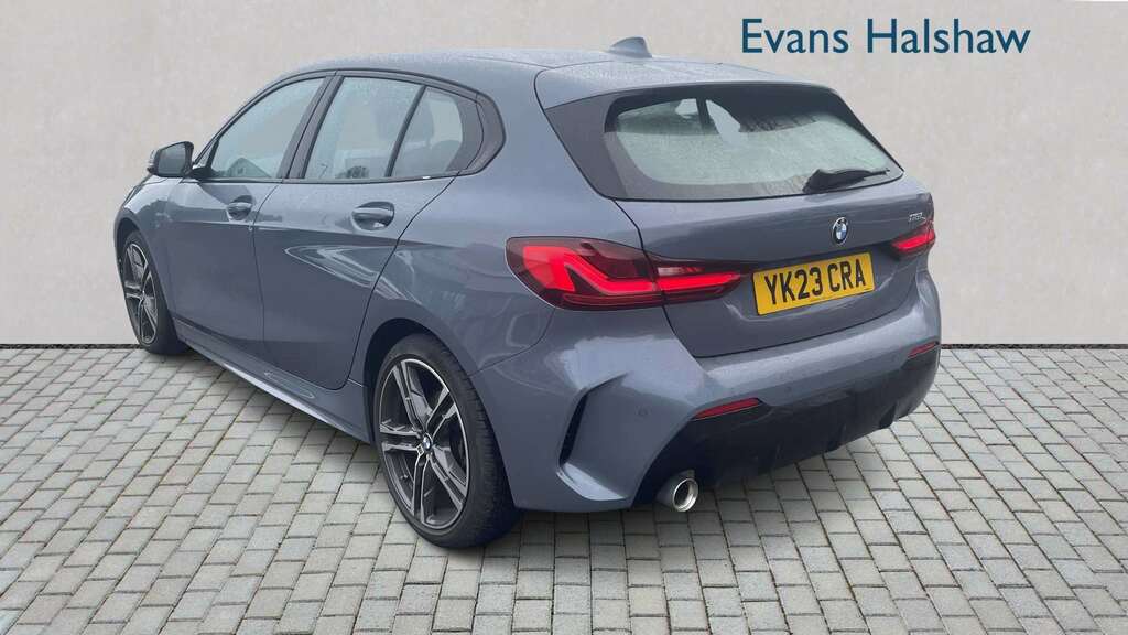 BMW 1 Series 1.5L Sport Blue #4