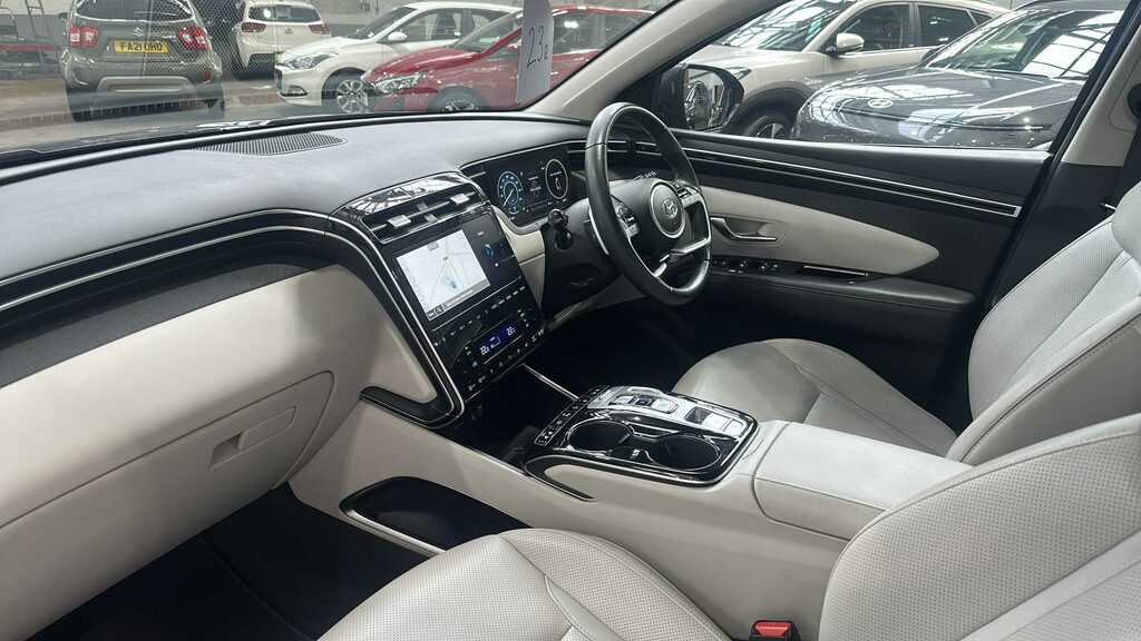 Hyundai Tucson Se Connect Grey #13