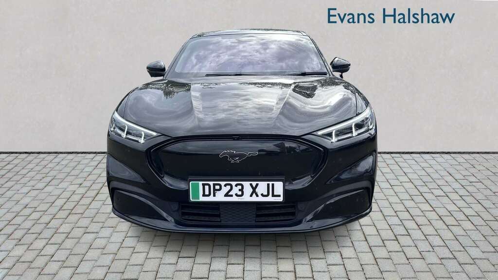 Ford Mustang Mach-E 258Kw Premium 91Kwh Awd 2023 Black #4