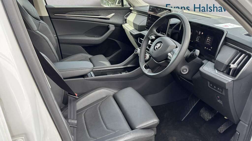 Skoda Kodiaq 2.0 Tdi Se L Dsg 7 Seat 2024 White #5