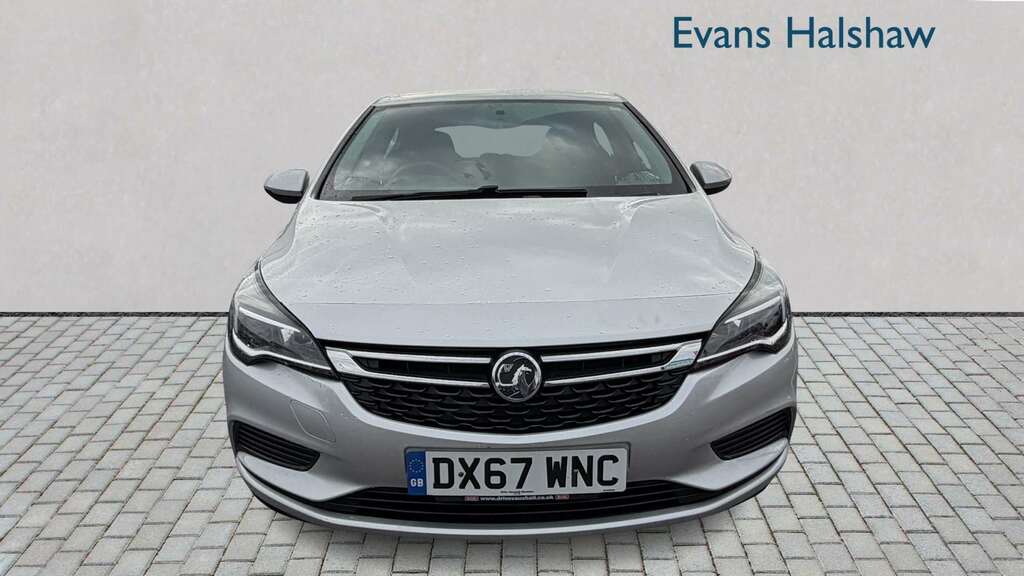 Vauxhall Astra 1.0T Ecotec Design 2017 Silver #5