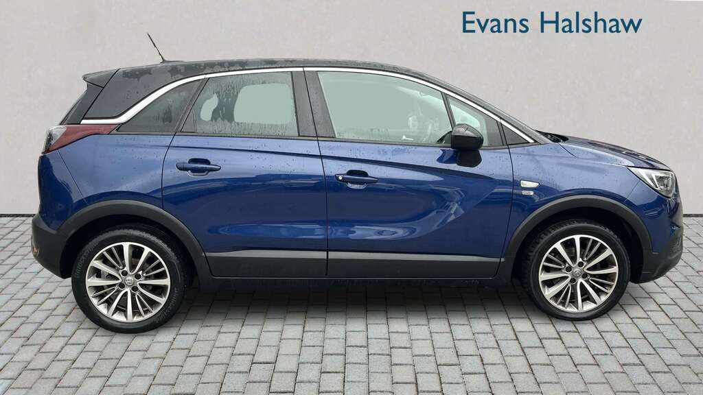 Vauxhall Crossland X 1.2T 110 Griffin 6 Spd Start Stop 2020 Blue #4