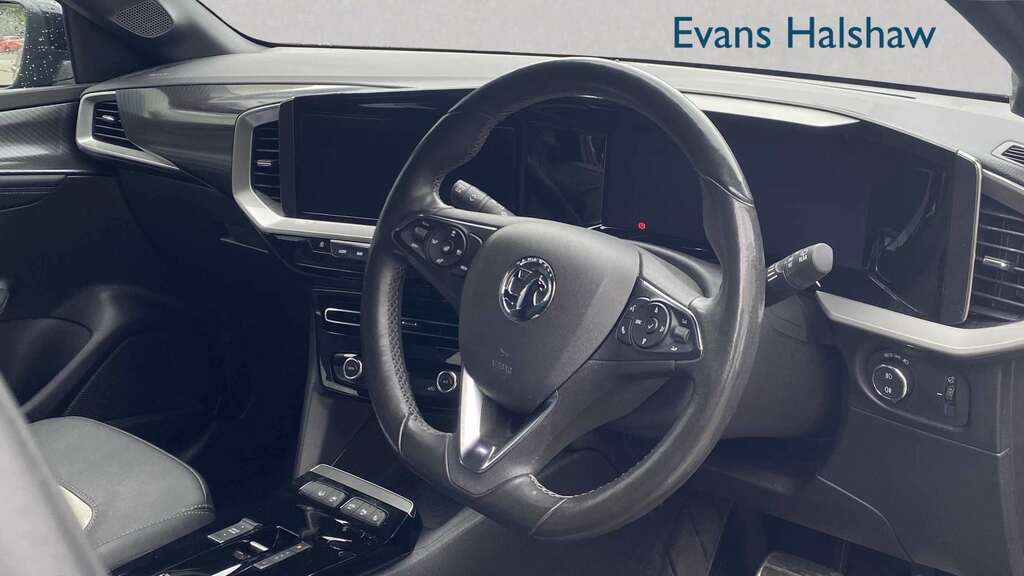 Vauxhall Mokka-e 100Kw Ultimate 50Kwh 2023 Black #4