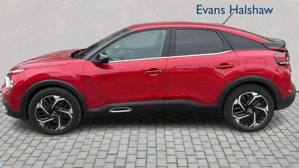 Citroen C4 1.2 Puretech 130 Shine 2022 Red #4