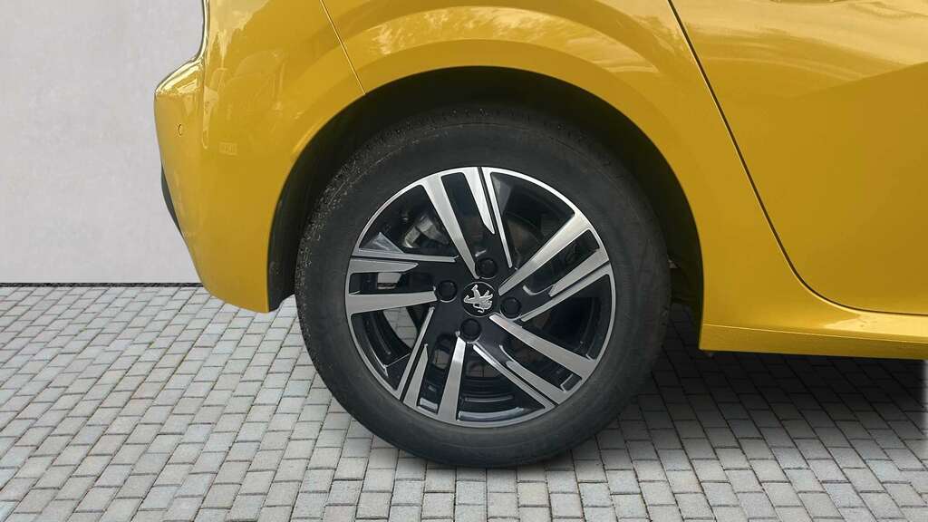 Peugeot 208 1.2 Puretech 100 Active Premium Eat8 2023 Yellow #6