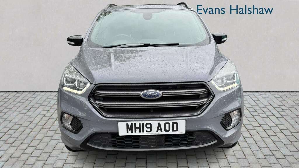 Ford Kuga 1.5 Tdci St-line Edition 2Wd 2019 Brown #3