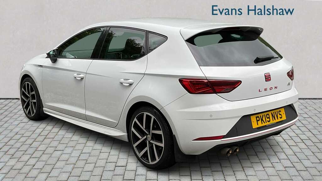 Seat Leon 2.0 Tsi 190 Fr Ez Dsg 2019 White #2