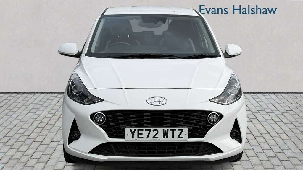 Hyundai I10 1.2 Mpi Premium 2022 White #4