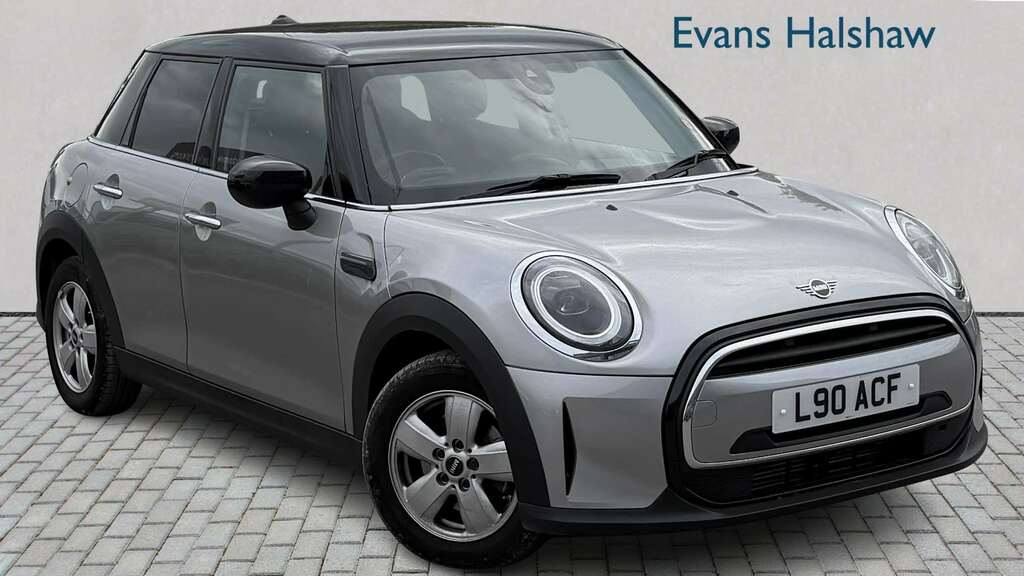 Mini Hatch E Classic Yellow #1