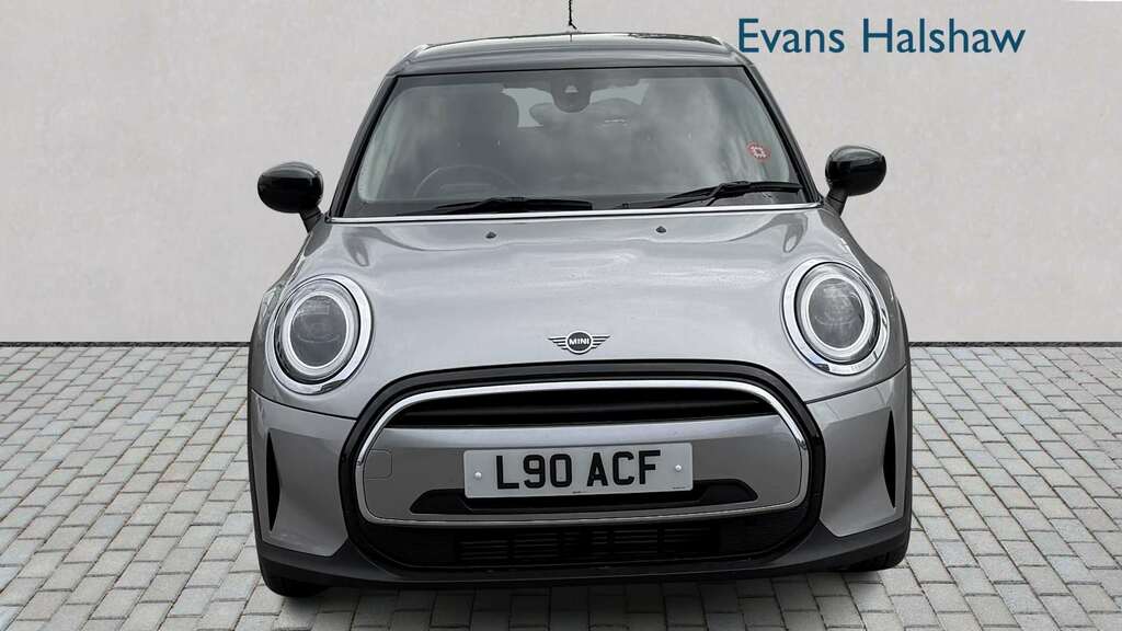 Mini Hatch E Classic Yellow #4