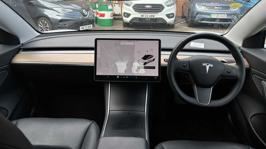Tesla Model 3 Saloon Grey #8