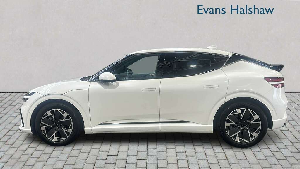 Genesis GV60 168Kw Pure 84Kwh 2025 White #3