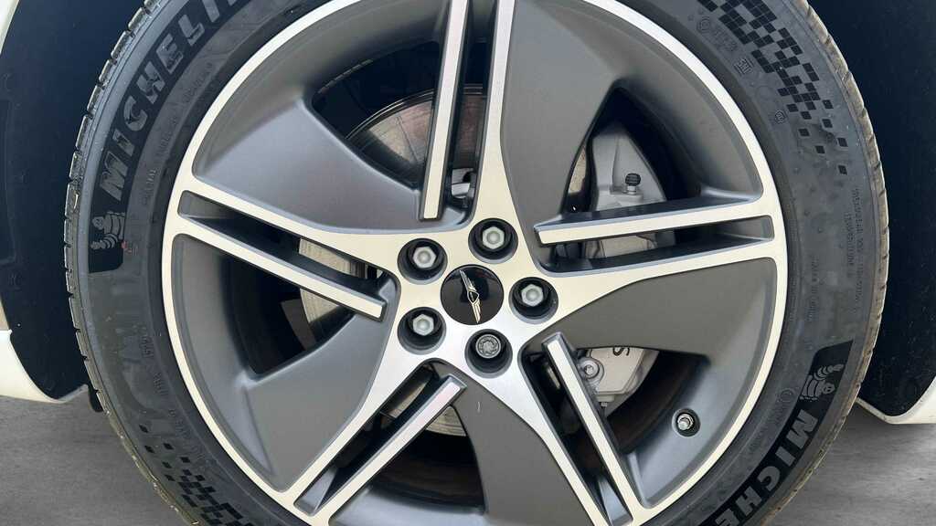 Genesis GV70 2.2D 201Ps Luxury Innovation Pack Grey #9