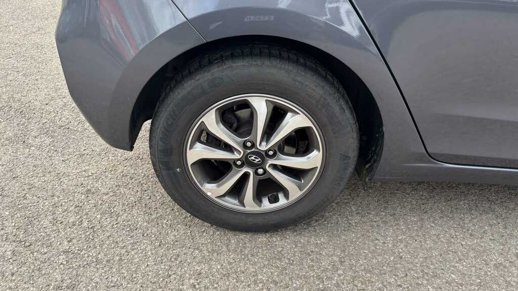 Hyundai I20 1.2 Mpi Se 2020 #5