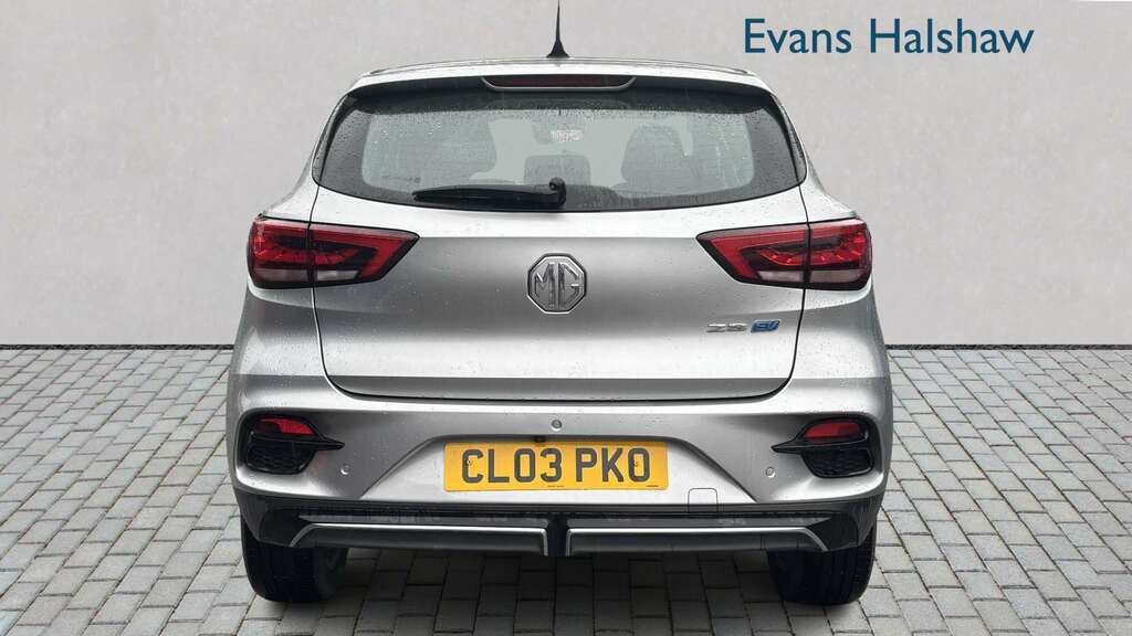 MG ZS 130Kw Se Ev 51Kwh 2023 Silver #4