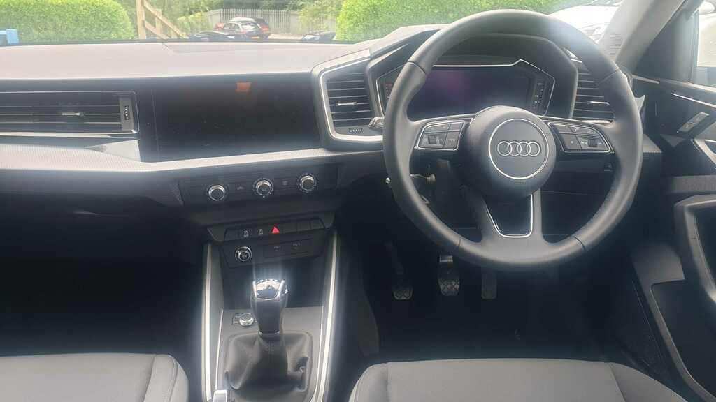 Audi A1 S Line White #14