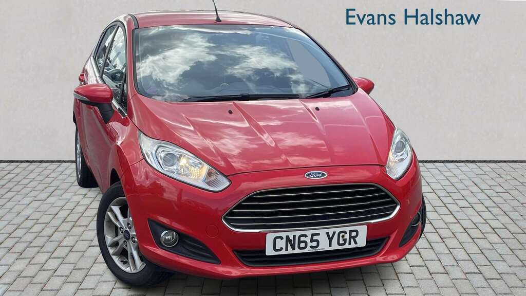 Ford Fiesta Studio Red #1