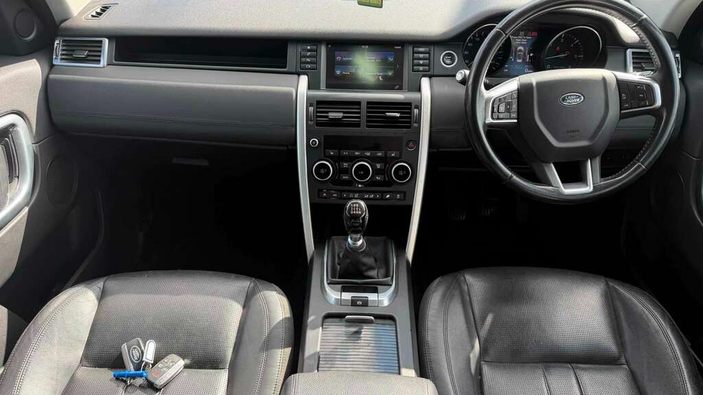 Land Rover Discovery Sport 2.0 Td4 Hse 5 Seat 2015 White #3