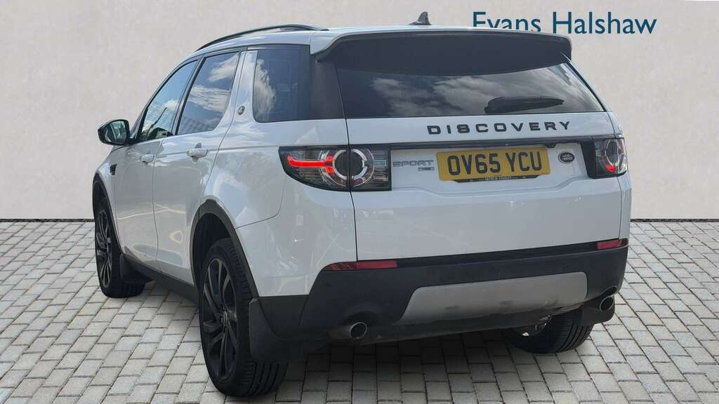 Land Rover Discovery Sport 2.0 Td4 Hse 5 Seat 2015 White #2