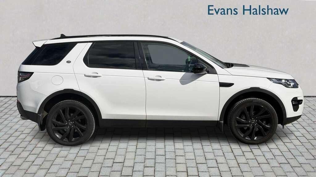 Land Rover Discovery Sport 2.0 Td4 Hse 5 Seat 2015 White #5