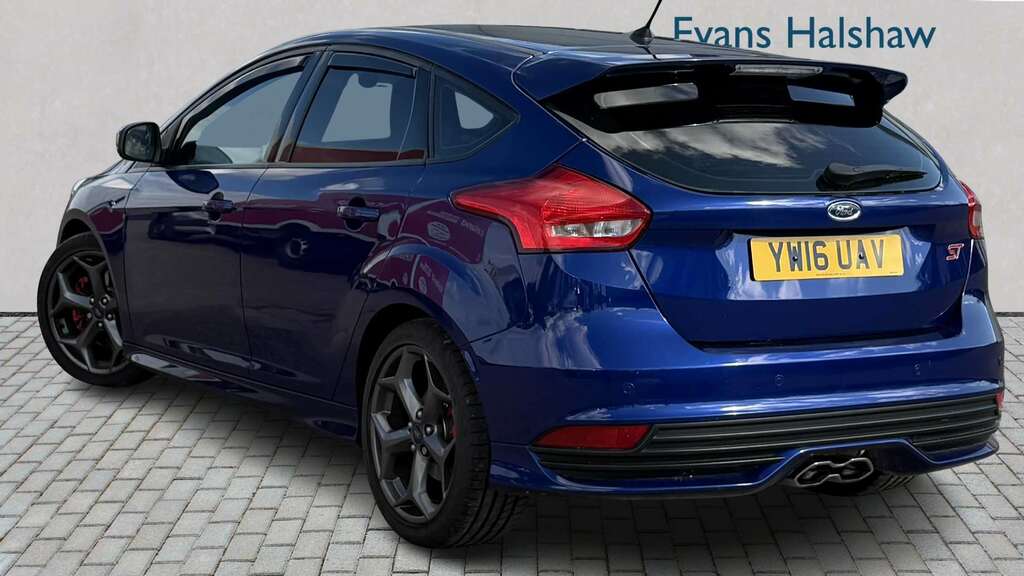 Ford Focus 2.0 Tdci 185 St-3 Navigation 2016 Blue #2