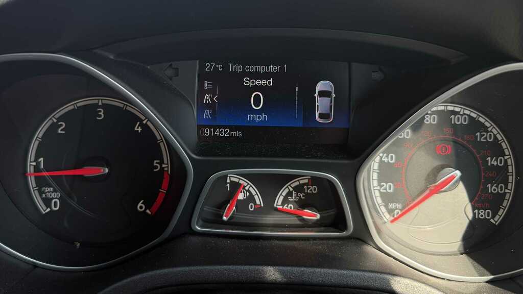 Ford Focus  Black #10