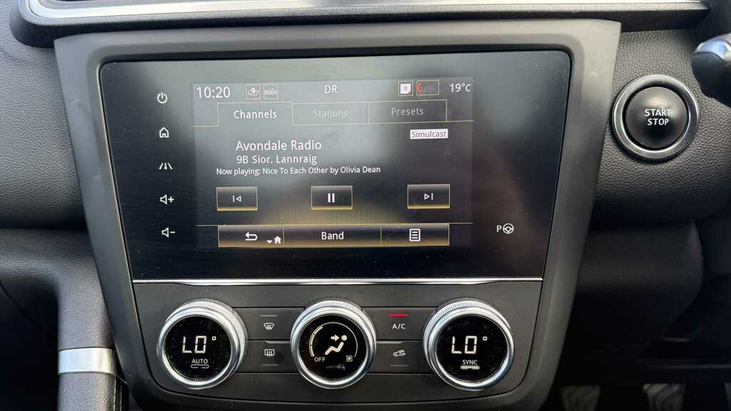 Renault Kadjar Hatchback Grey #25