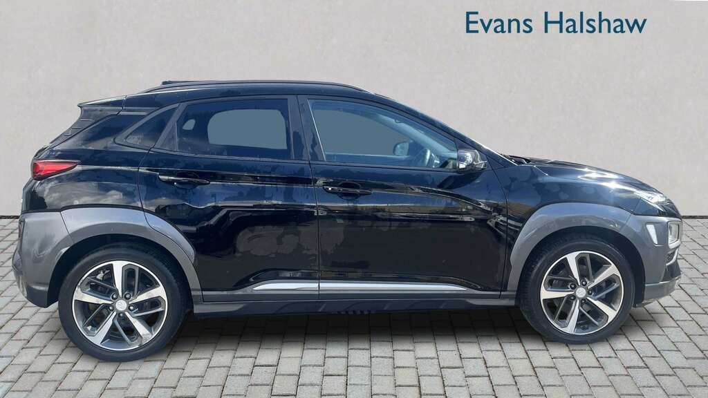 Hyundai Kona 1.0T Gdi Blue Drive Premium 2019 Black #4