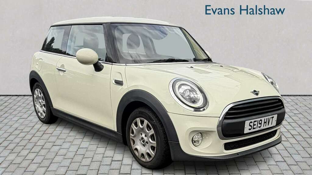 Mini Hatch 1.5 One Classic II 2019 White #2