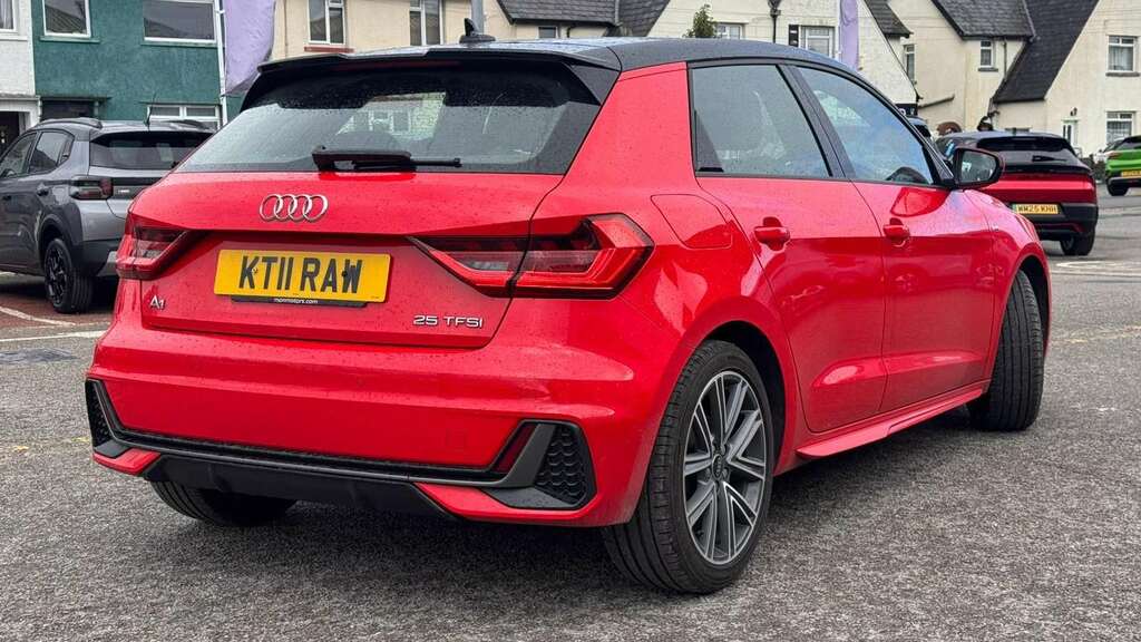 Audi A1 30 Tfsi 110 Technik White #5