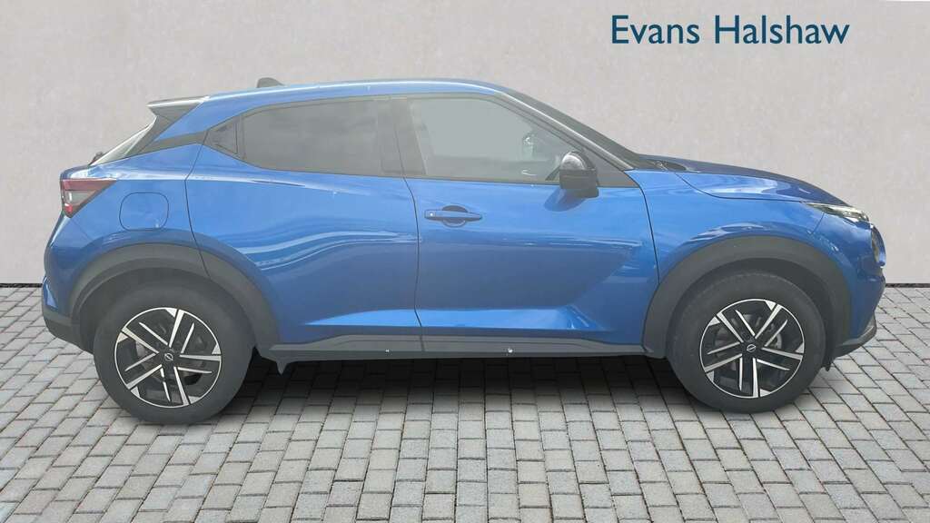 Nissan Juke N-connecta Grey #3