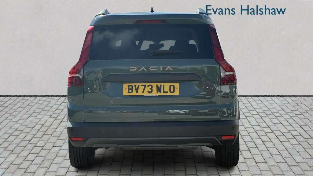 Dacia Jogger 1.6 Hev Extreme 2023 Green #5